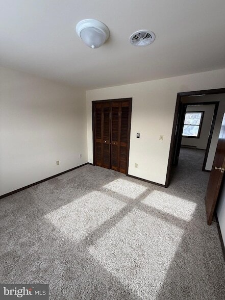 Building Photo - 228 W 8th St