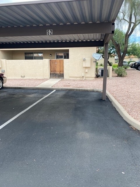 Building Photo - 5808 E Brown Rd