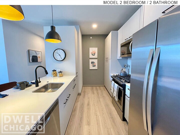 Building Photo - 2145 N Elston Ave