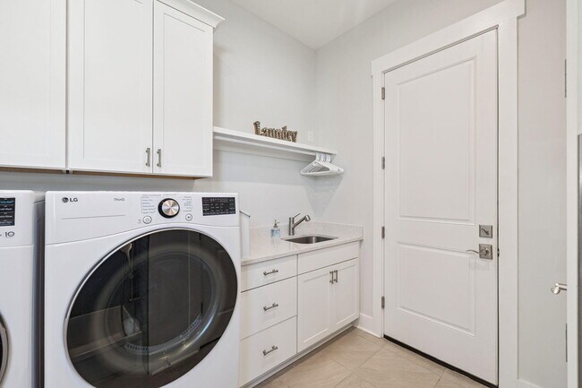 Building Photo - 56 River Rise Wy