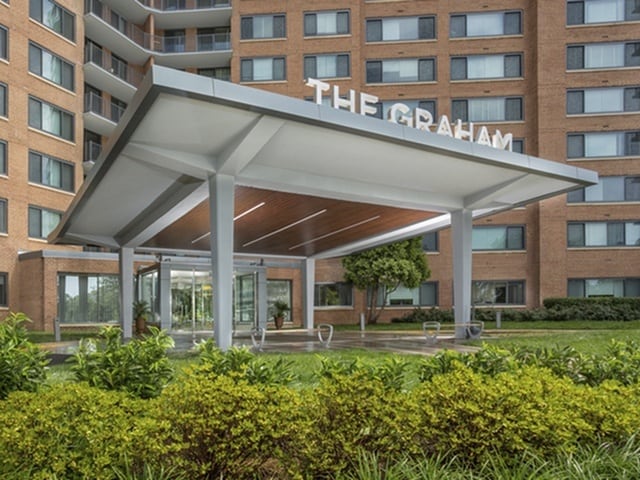 Building Photo - The Graham at Southern Towers