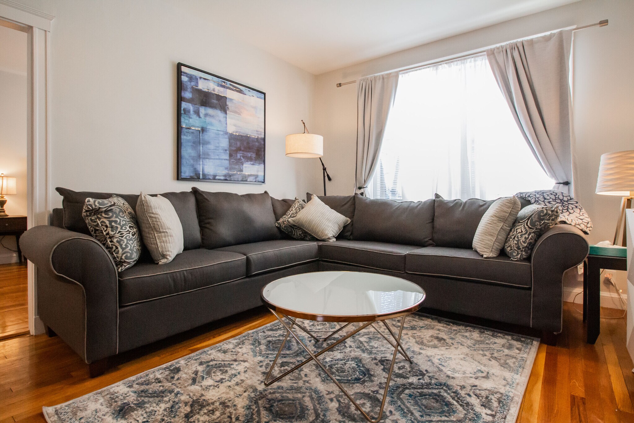 Building Photo - 191 Kent St