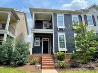 Building Photo - 6426 Hove Rd