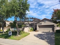 Building Photo - 1201 Souza Way