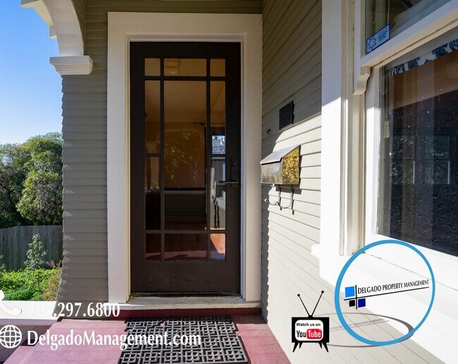 Building Photo - Vallejo Saint Vincent Hill historic home