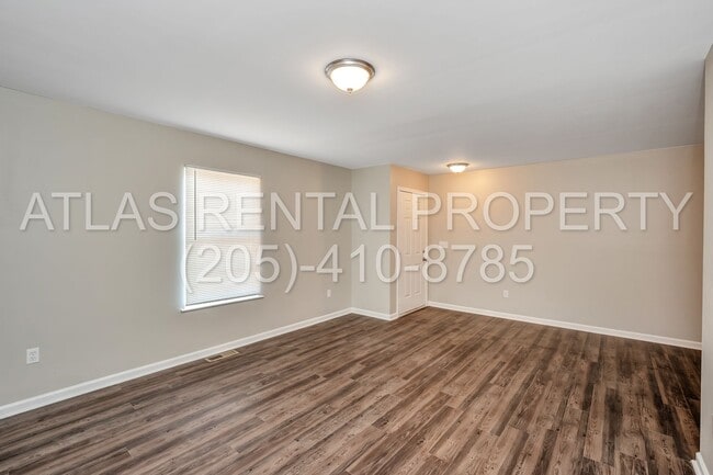 Building Photo - Beautiful 3 Bedroom, 2 Bath Duplex in Childersburg