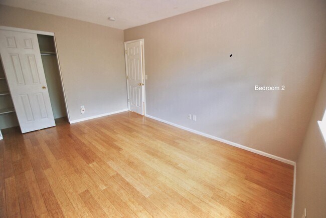 Building Photo - 1354 Avgare Way