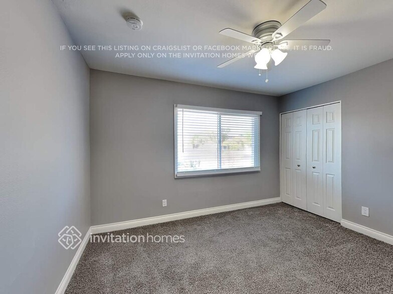 Building Photo - 1335 E Hermosa Dr