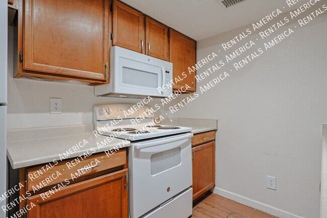 Building Photo - 8888 N 47th Ave