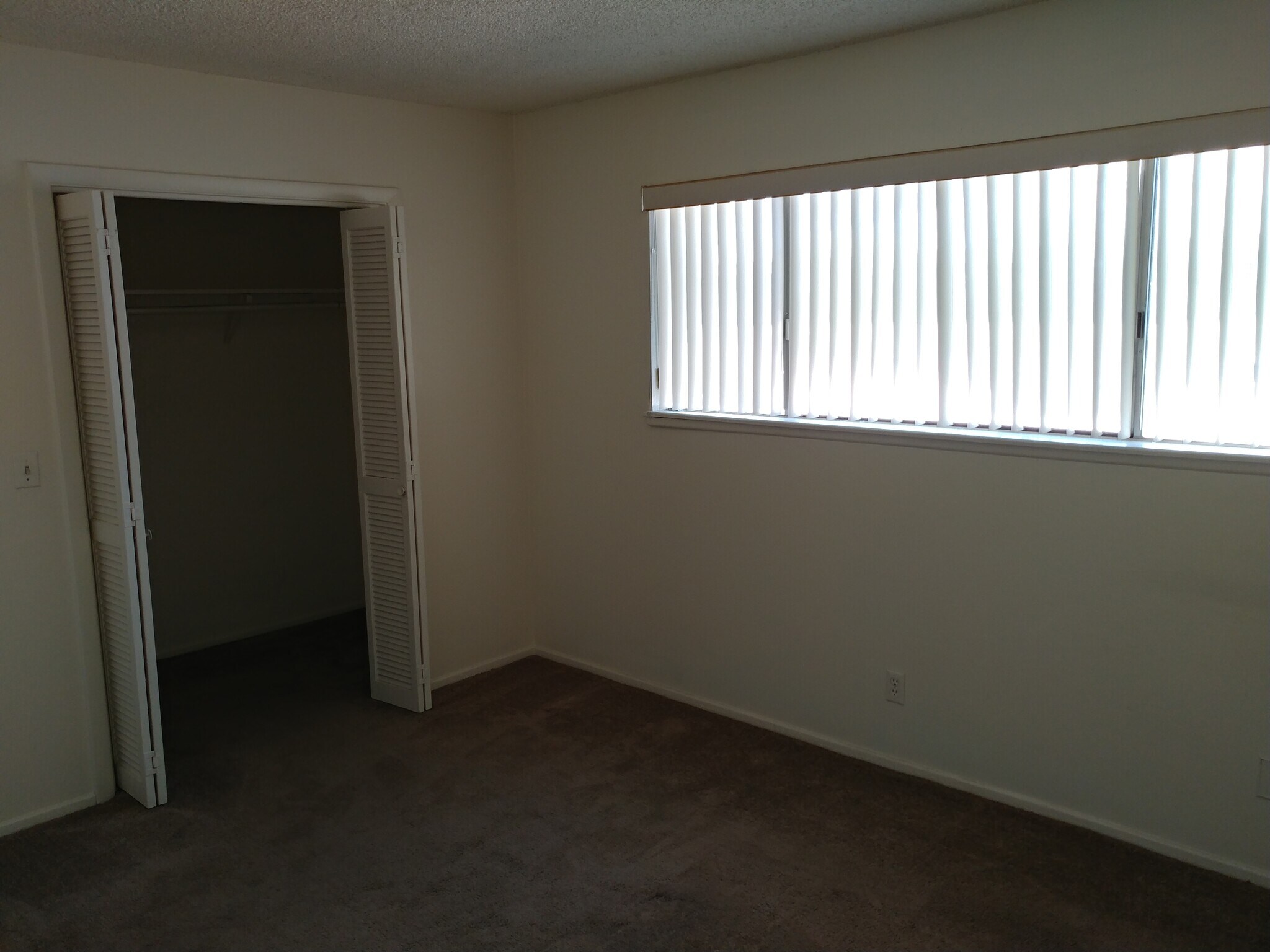 Building Photo - 1379 Dorothy Ave
