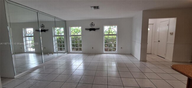 Building Photo - 15403 SW 107th Ct