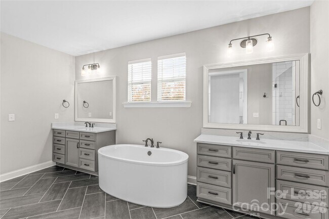 Building Photo - 106 Slocumb Ln