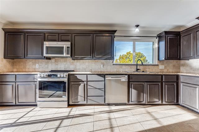 Building Photo - 7701 Westwind Dr