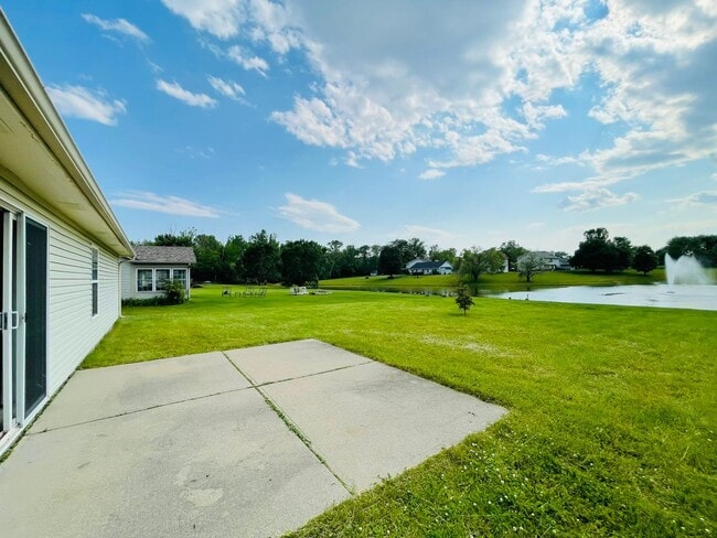 Building Photo - 3 Bedroom 2 Bath Waterfront Retreat in Franklin Township!!