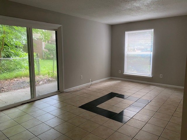 Building Photo - 4200 Greencastle Ct
