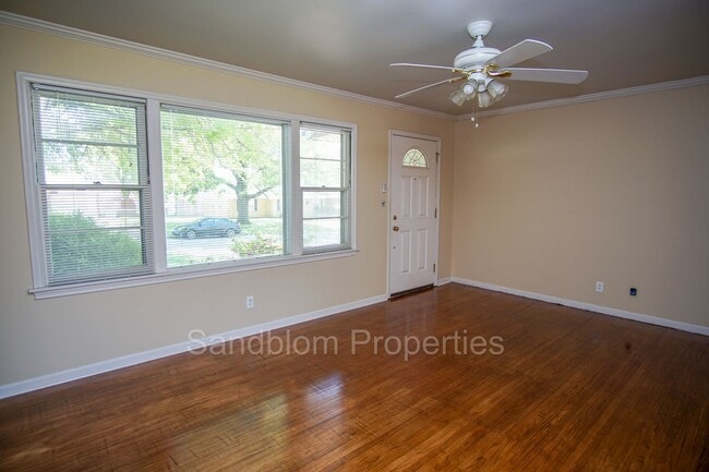 Building Photo - For Lease | Midtown Tulsa | Available Now