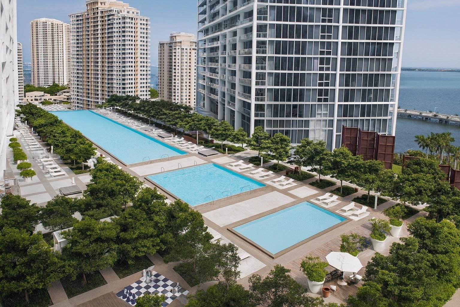 Building Photo - 475 Brickell Ave