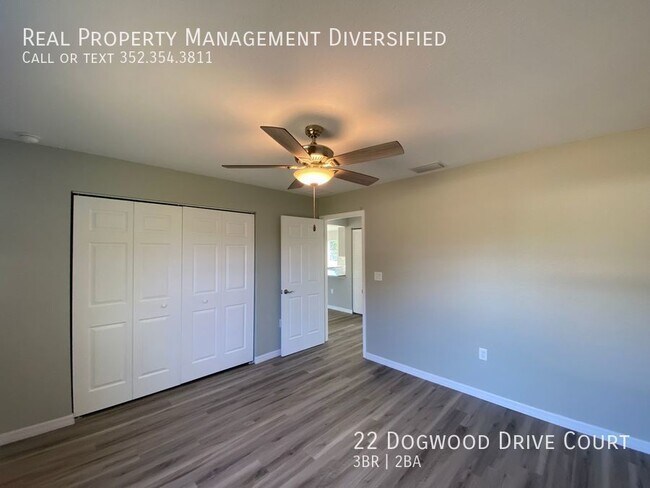 Building Photo - 22 Dogwood Dr Ct