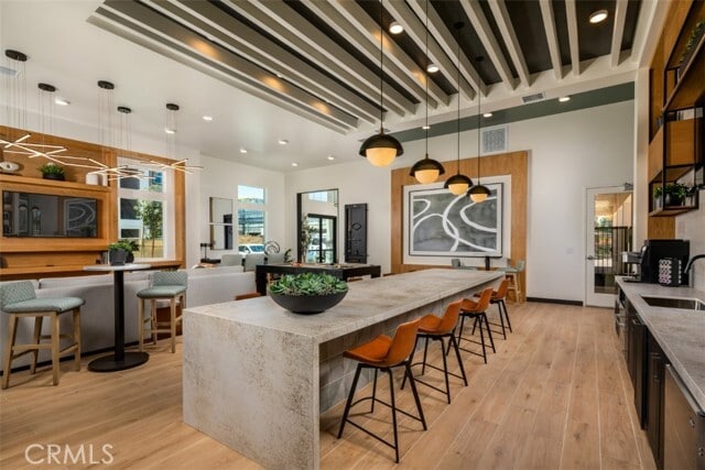 Building Photo - 39261 Delhaven St