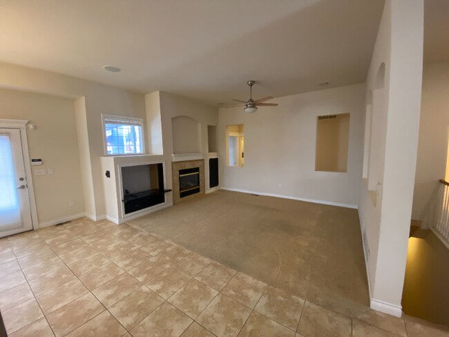 Building Photo - Available September! Beautiful and Spacious Home in Central Park!