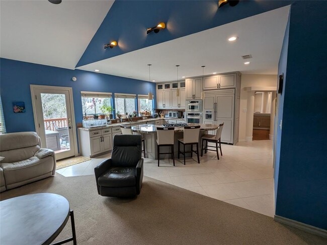 Building Photo - 6205 Lost Horizon Dr