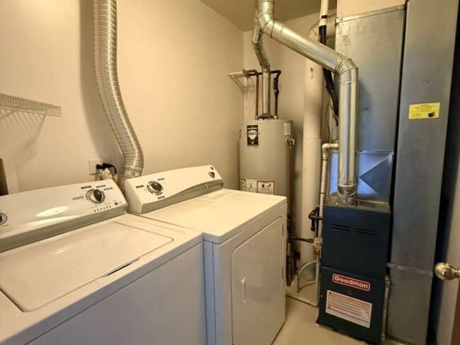 Building Photo - 345 Abington Woods Dr