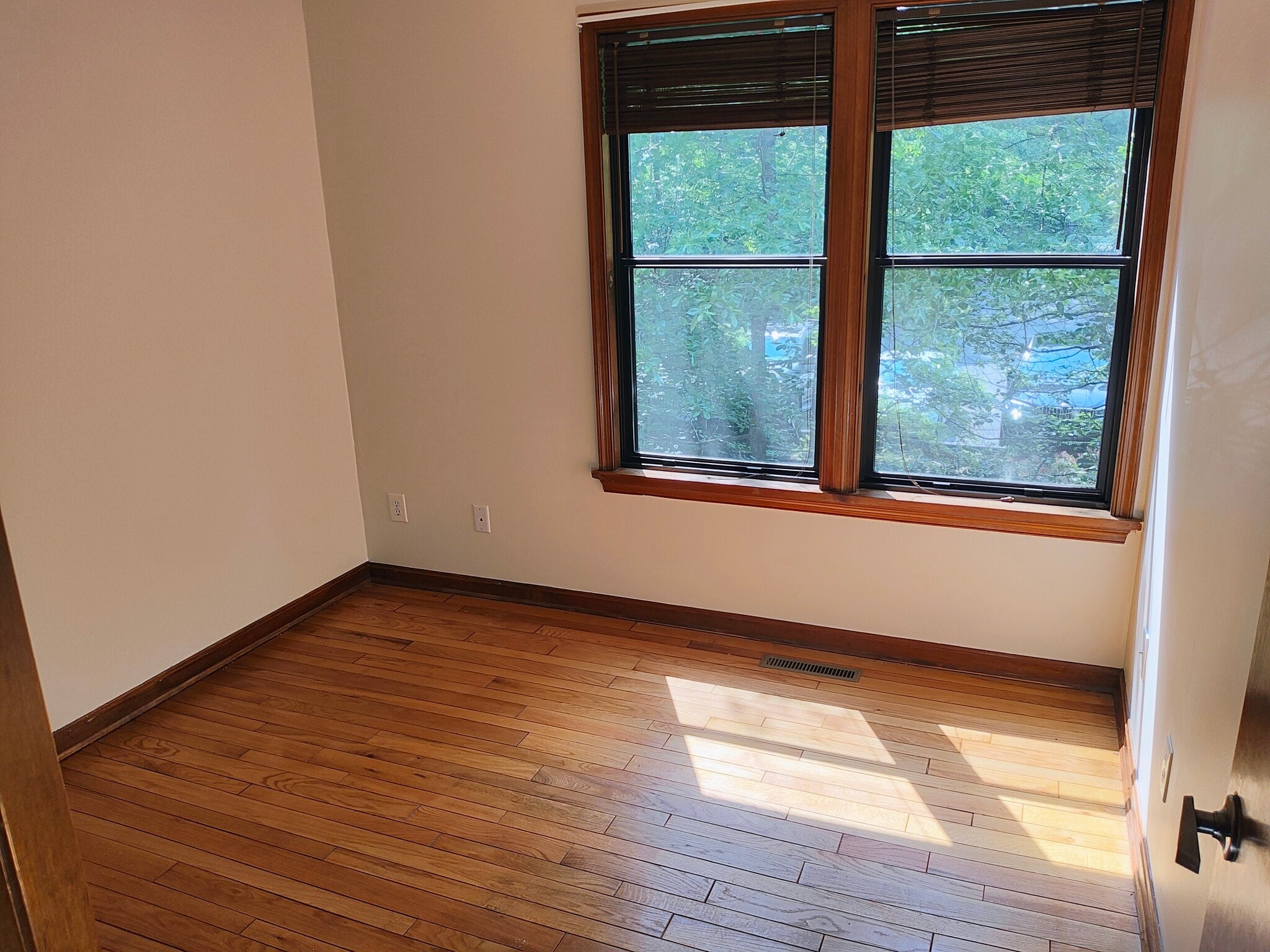 Building Photo - 23352 Black Oak Ct