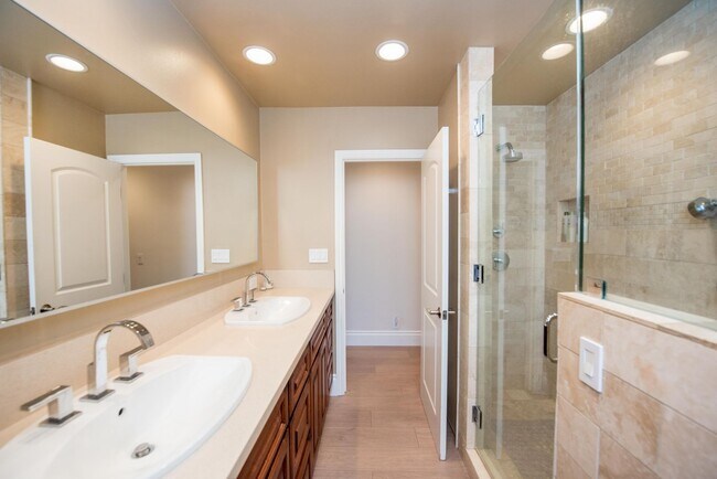 Building Photo - Welcome to Newport Beach