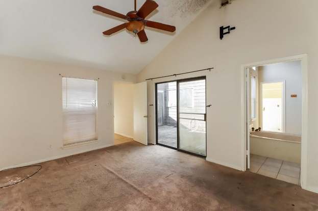 Building Photo - 6230 Billington St