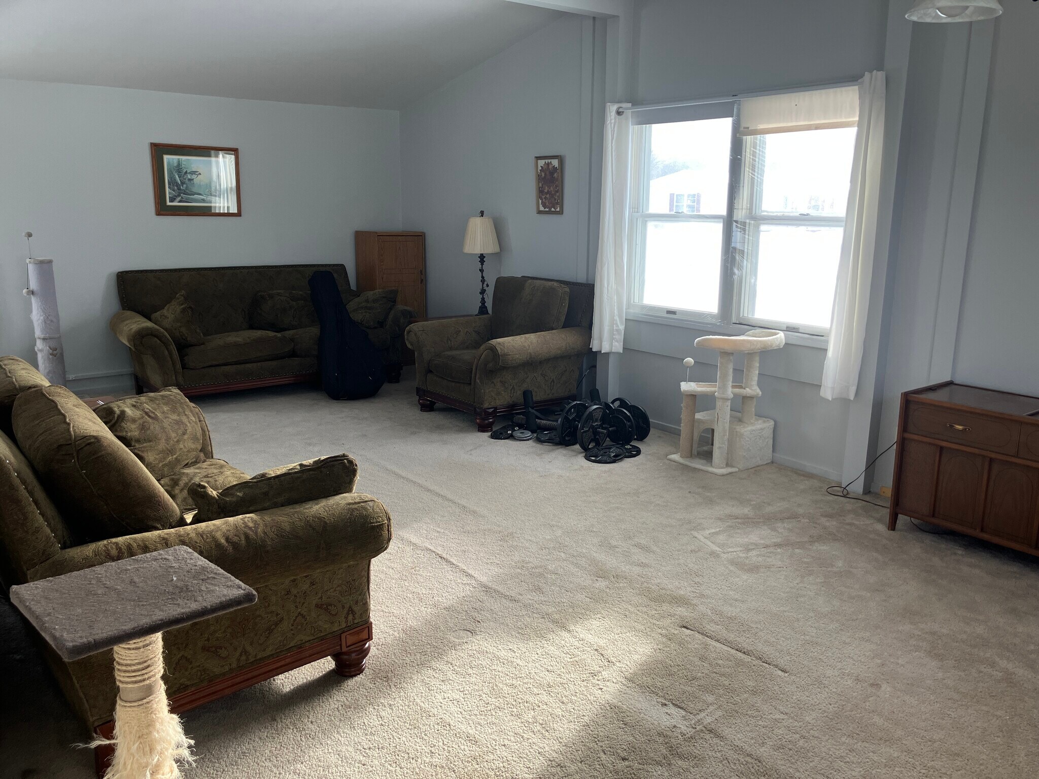 Building Photo - 116 Caribou St