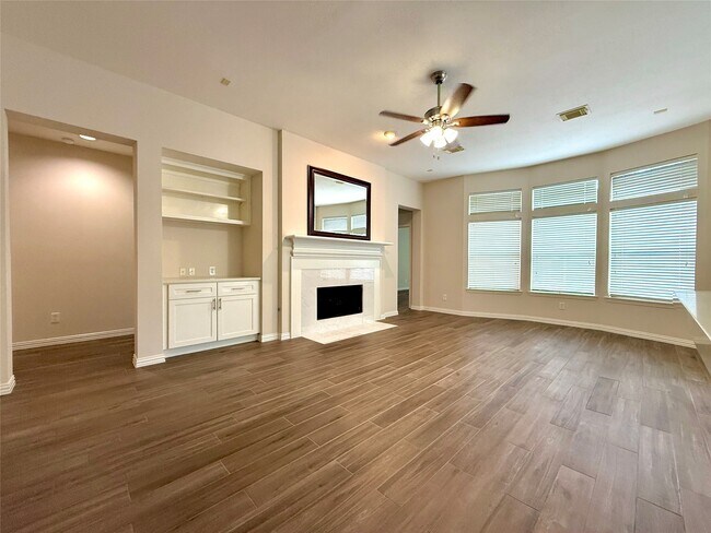 Building Photo - 5222 Hanneck Valley Ln