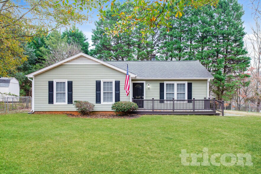 Primary Photo - 8129 Blairtree Ct