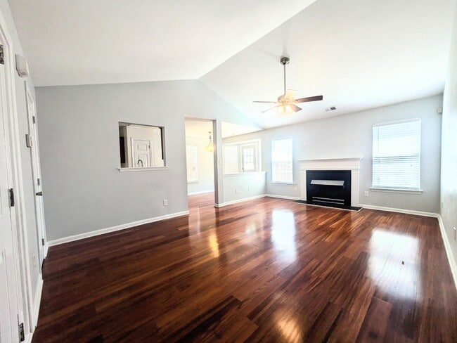Building Photo - 9231 Shenington Pl