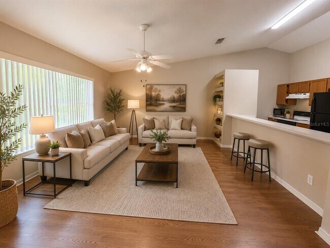 Building Photo - 615 Villa Ct