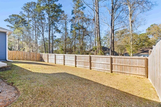 Building Photo - 8756 Glen Oak Trail