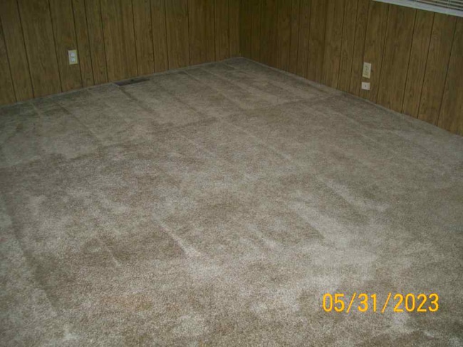 Building Photo - 13 Travertine Ln