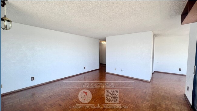 Building Photo - Take the helm of this nautical themed 2 be...