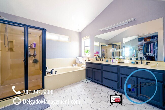 Building Photo - Gorgeous Glen Cove Property Available Soon!