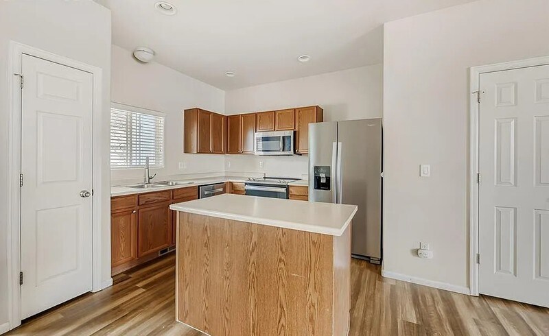 Building Photo - 7710 Sandy Springs Point