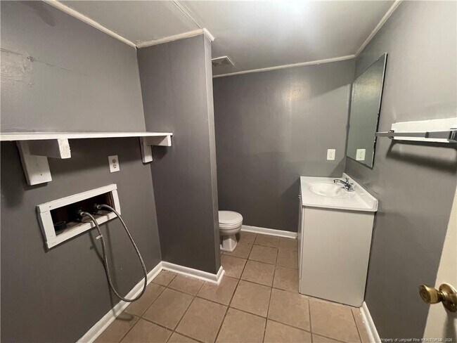 Building Photo - 4937 Galveston Dr