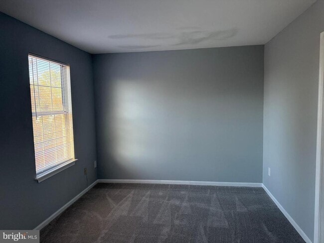 Building Photo - 1935 Winslow Ct