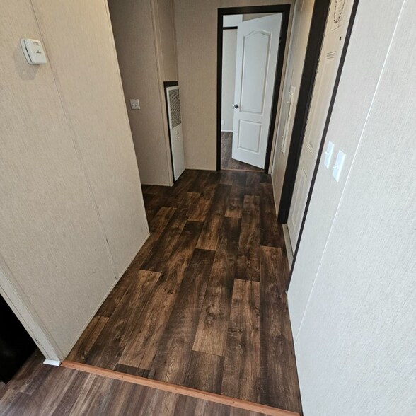 Building Photo - 2764 TX-327