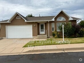 Building Photo - 1070 E 5600 S