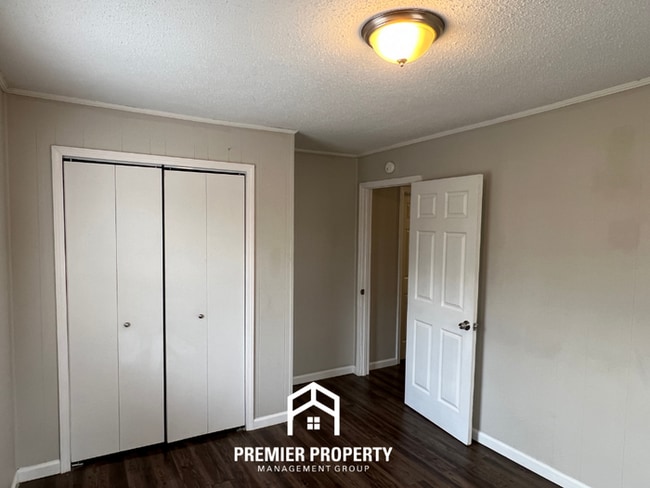 Building Photo - 239 Wilbanks Rd