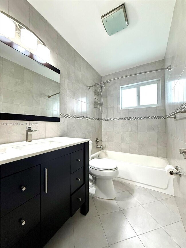 Building Photo - 1340 Miami Springs Ave