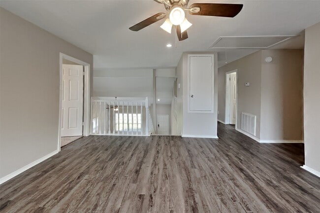 Building Photo - 4223 Shady Village Ct