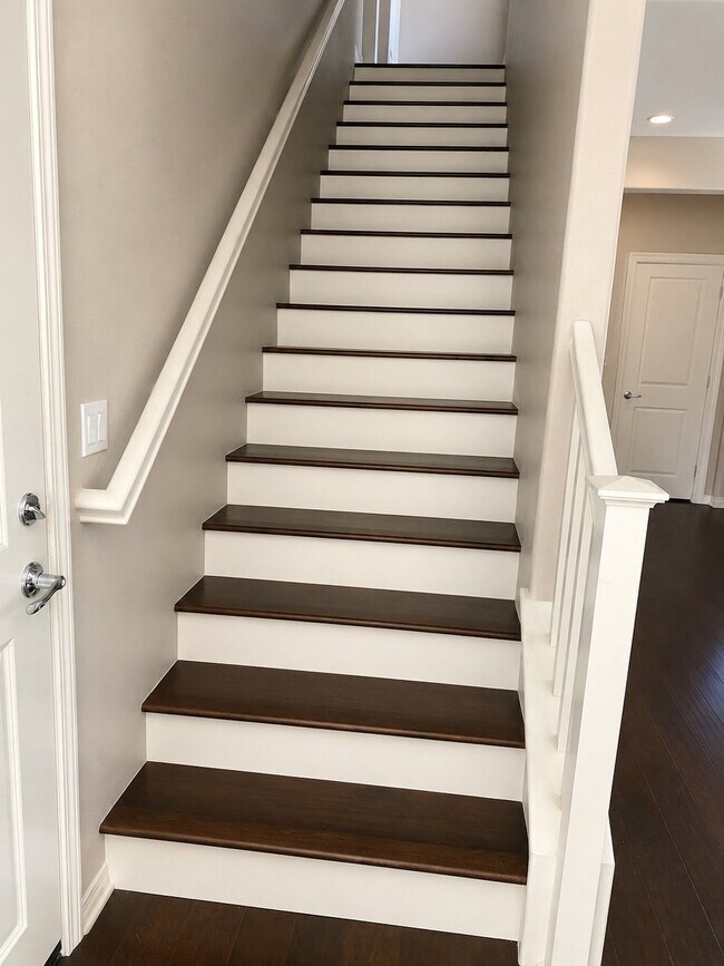 Building Photo - 2308 Navigation Cir