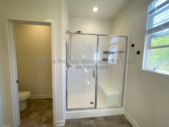 Building Photo - 4148 Sitio Cielo