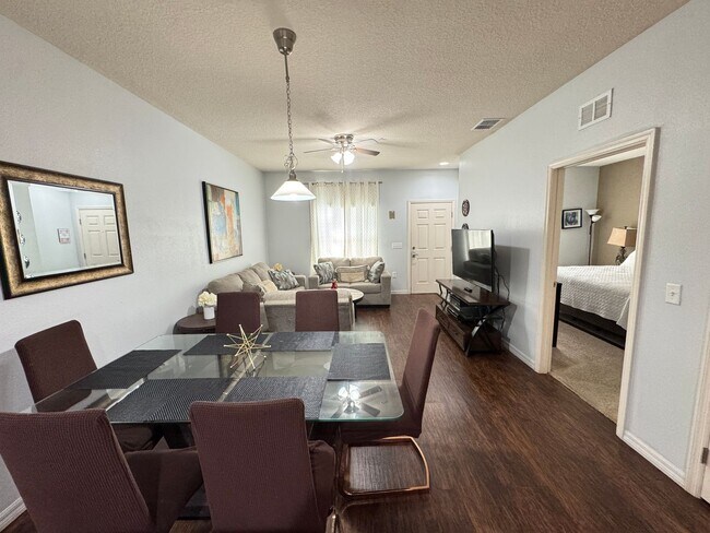 Building Photo - Exceptional Townhome in West Lucaya Village — Minutes from Walt Disney World