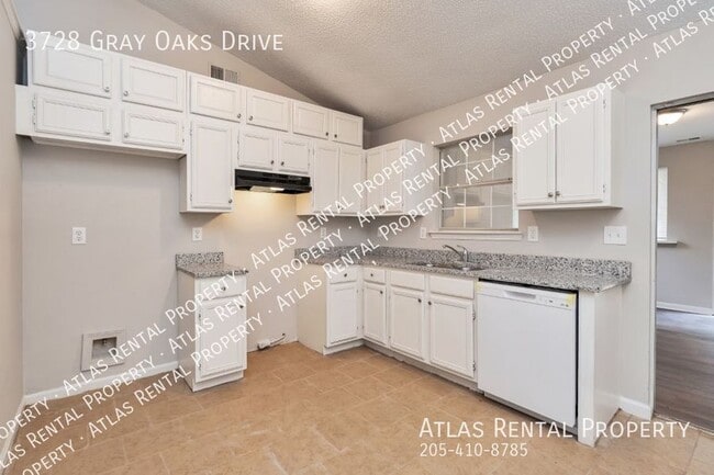 Building Photo - 3728 Gray Oaks Dr